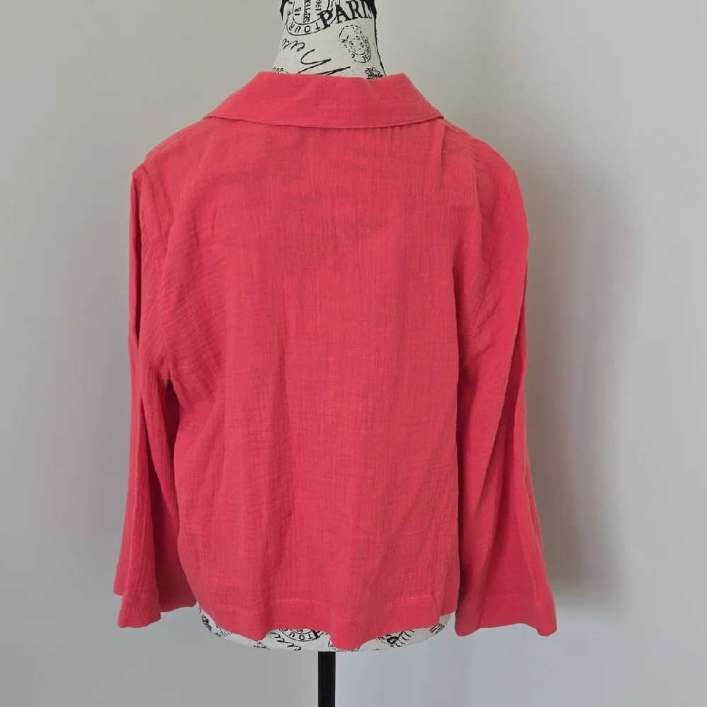 Isaac Mizrahi Coral Button-Down Shirt - Picture 6 of 6